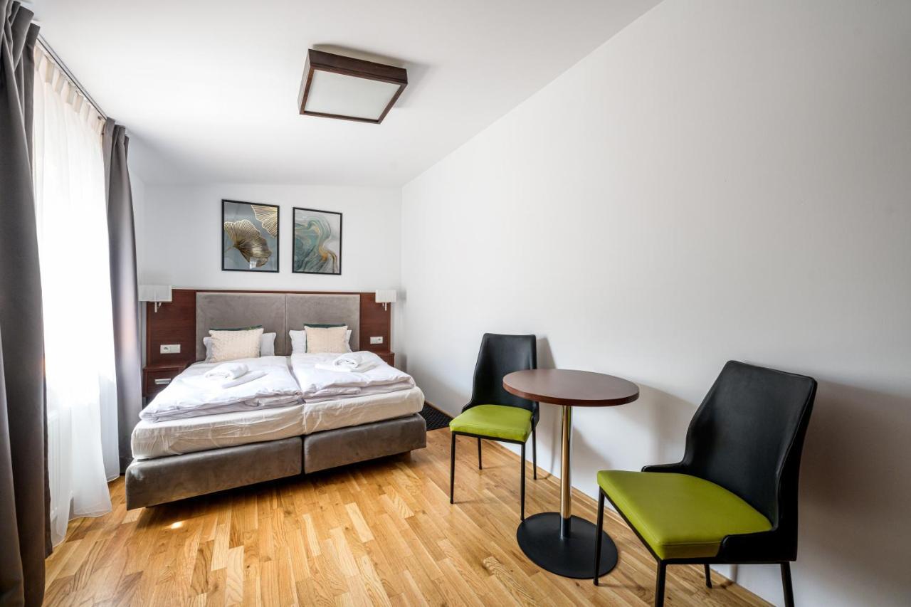 On/Set Aparthotel Krakow Dış mekan fotoğraf